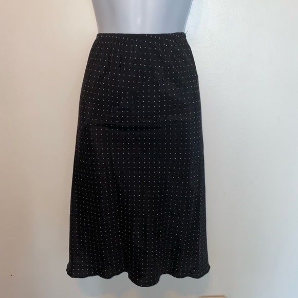 Theory Dresses & Skirts - Theory silk skirt